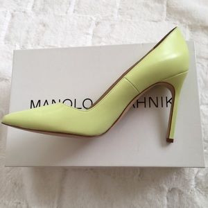 NWT Manolo Blahnik 105 MN Leather Pointed Toe Pump